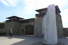 Mauthausen, entrada